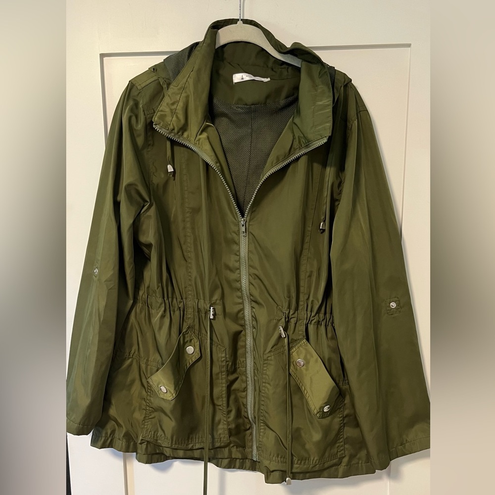 ✨ Host Pick ✨ Utility Style Rain Jacket